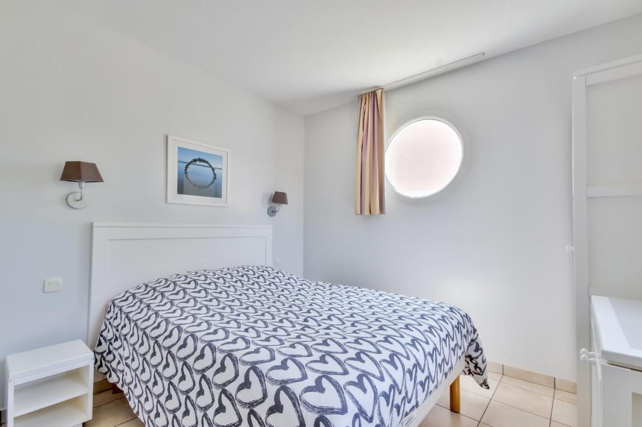 Appartement Avec Jardin Partage Pour 4 เลส์ซาบล์-โดล็อนน์ ภายนอก รูปภาพ